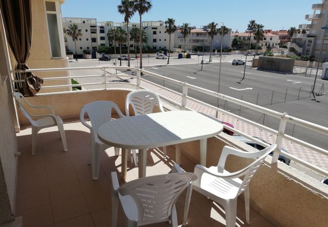 Appartement à Xeraco Playa - 4.Las Olas Bl.II 2ºC (G-32) Appartement à Xeraco Playa - 4.Las Olas Bl.II 2ºC (G-32)