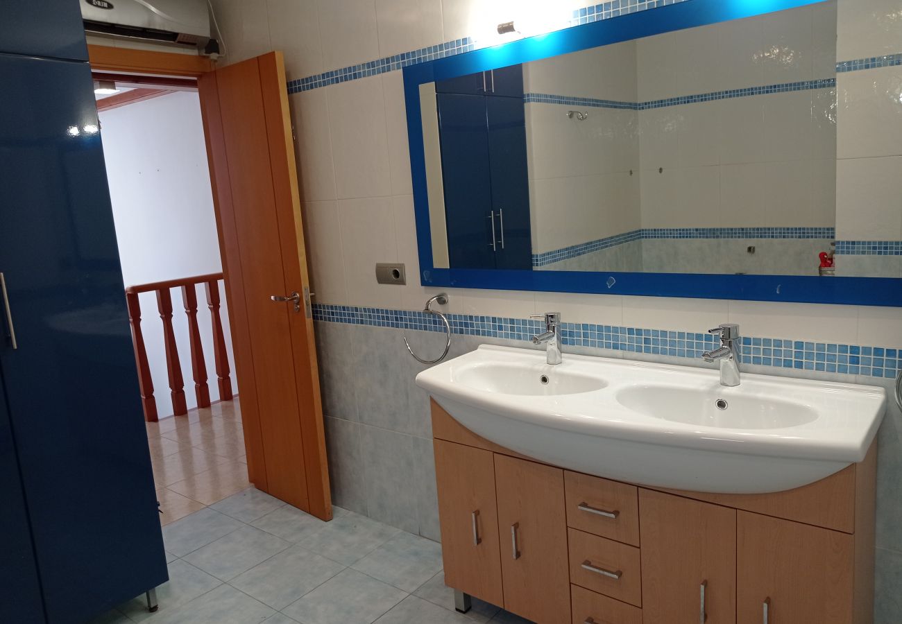 Maison mitoyenne à Playa de Gandía - 1.Los Iris bl.B adosado nº 7