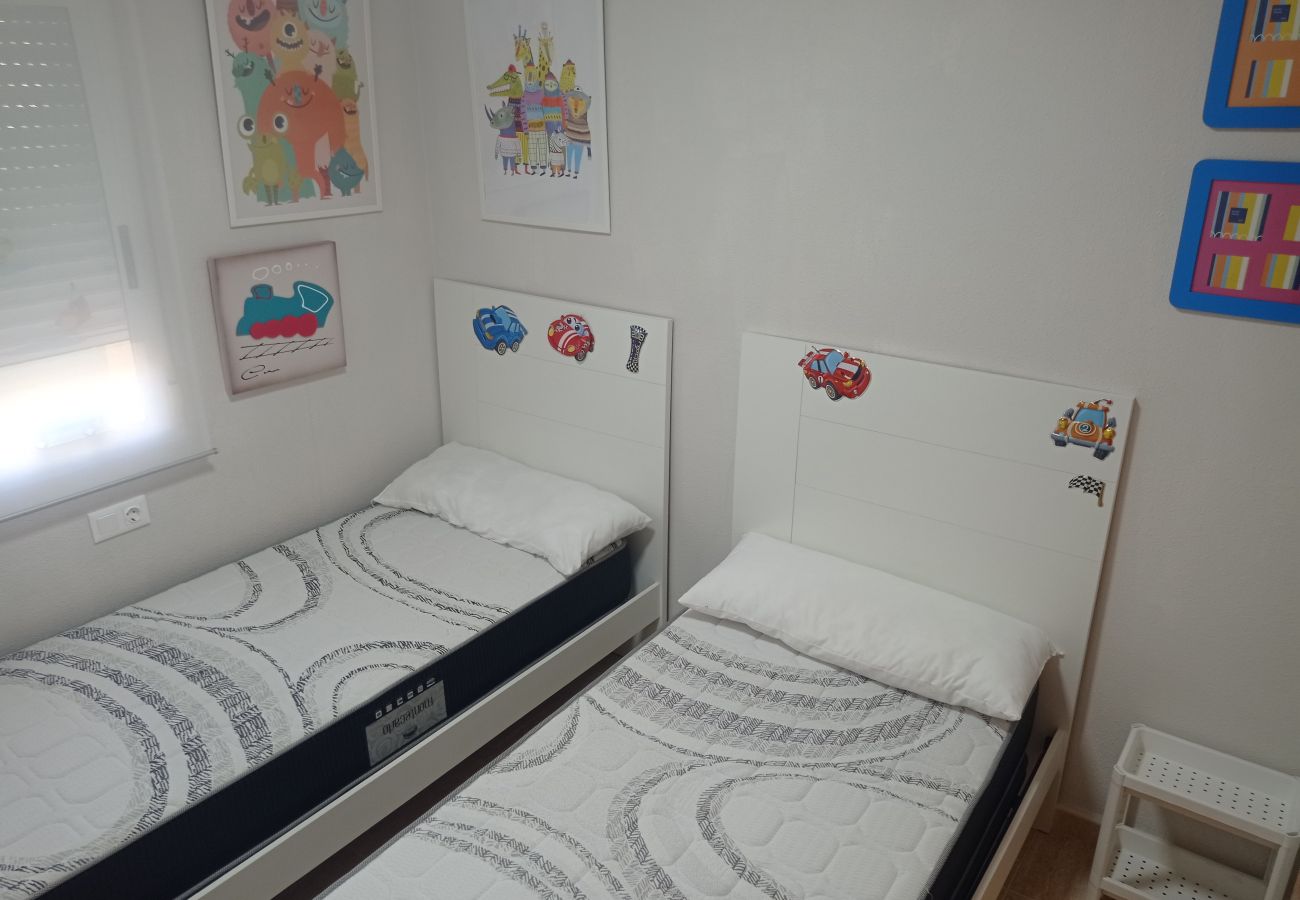 Appartement à Playa Xeraco - Delfines V bl.I esc.III 2º pta.6