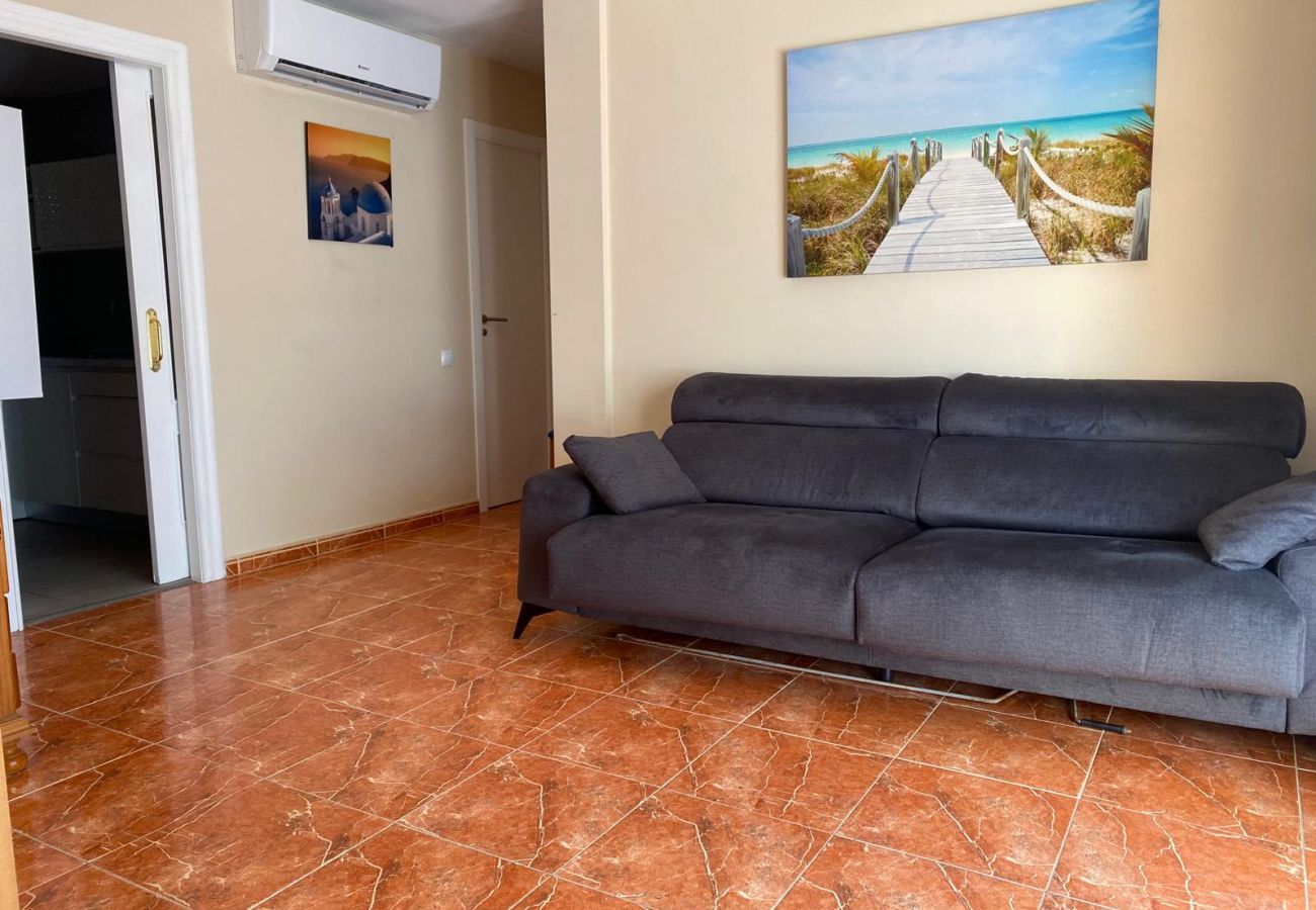 Lägenhet i Playa Xeraco - Avda La Mota 1º  Solo Familias!