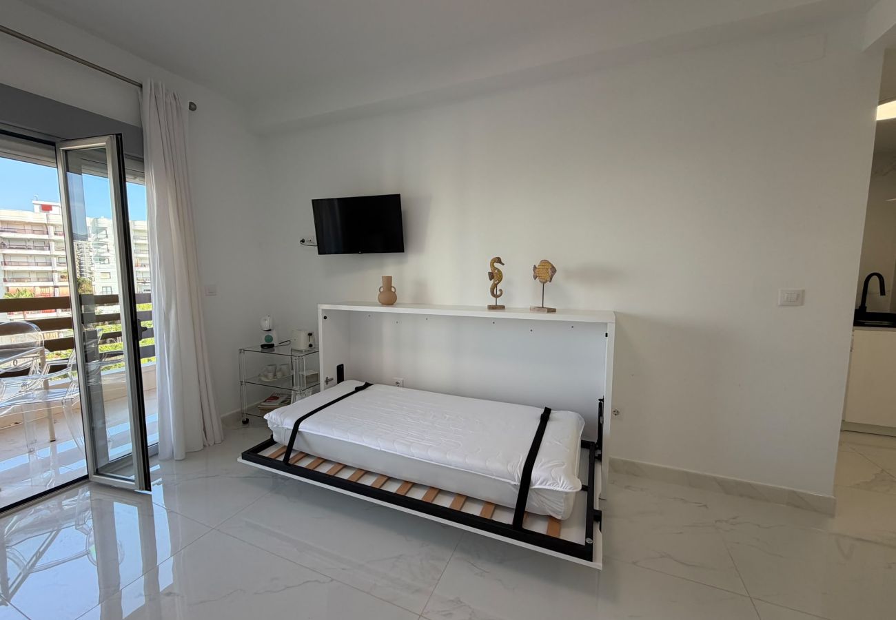 Studio i Playa de Gandía - Tres Delfines 4º, Solo Familias!