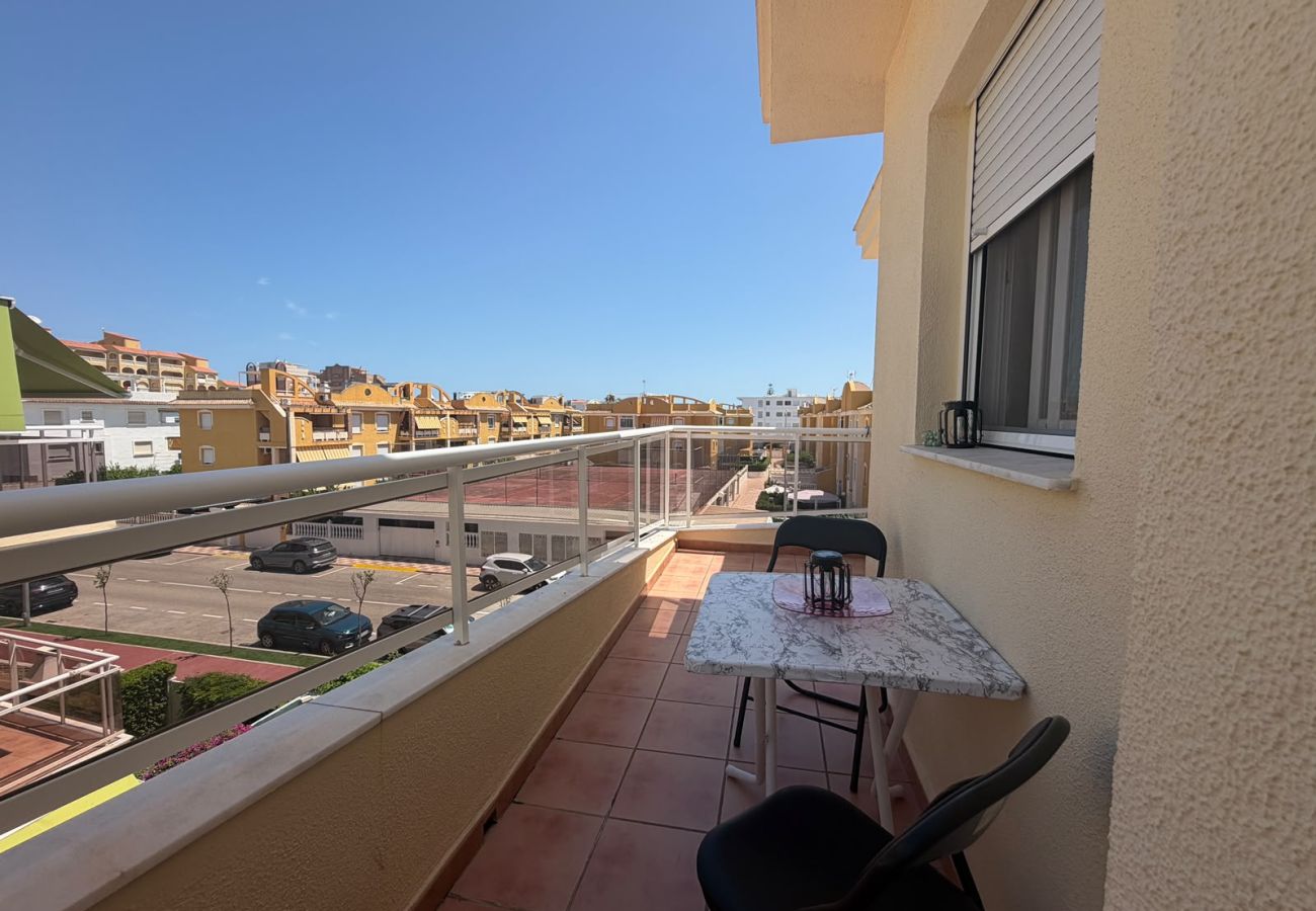 Lägenhet i Playa Xeraco - Delfines III Bl.II esc.II 2º Solo Familias!